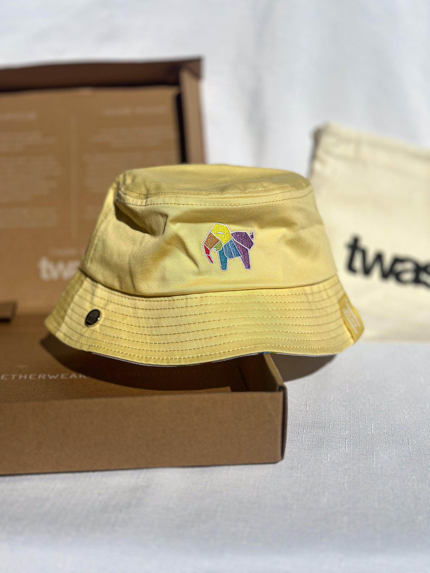 TWAS Sunny Hats Adults - Together we are Stronger UG
