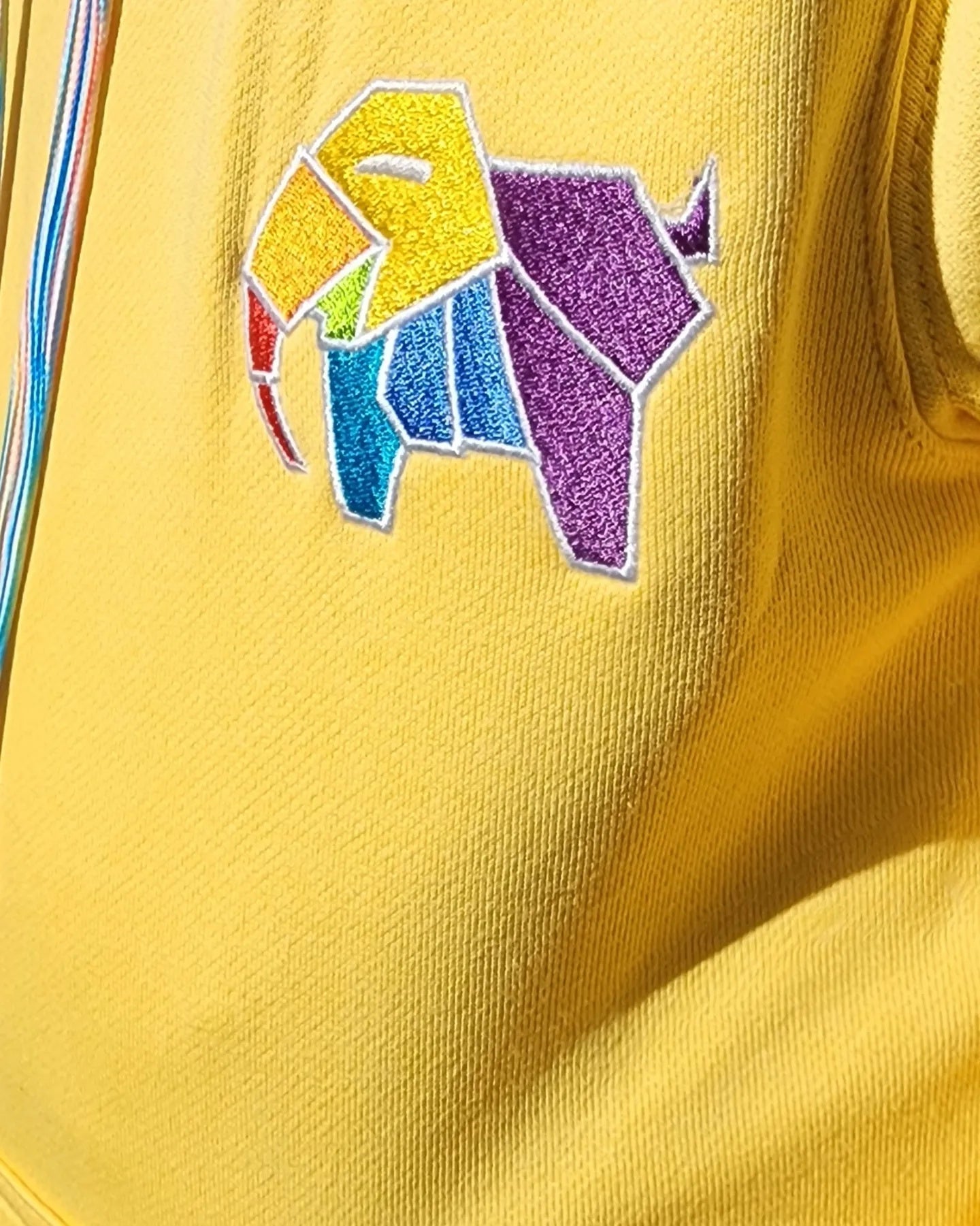 Elephan-Care Hoodie Lemon Yellow Together we are Stronger UG