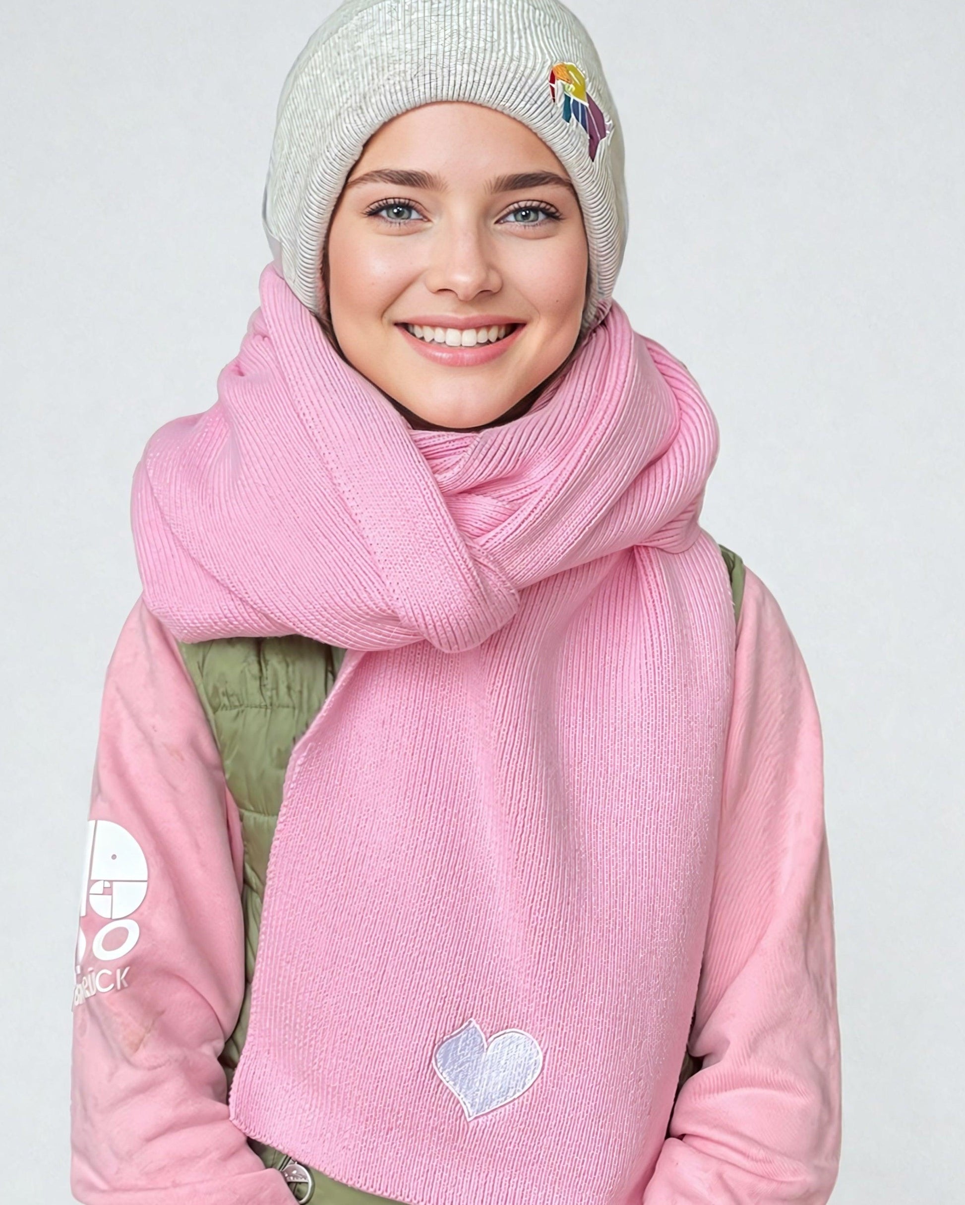 Heart Scarf - Together we are Stronger UG