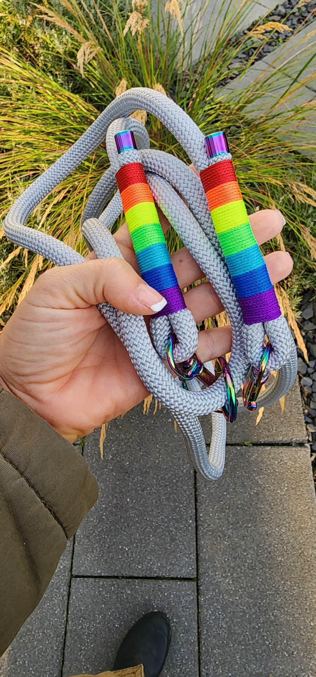 Colorful ZooHelp Leash in GREY